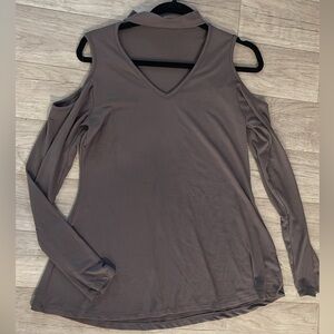 April sky boutique brown taupe choker v neck Women's Cold Shoulder Top small